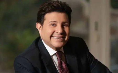 نقابة المهن الموسيقية تكشف تطورات الحالة الصحية لهاني شاكر.. وتدعو الجمهور للدعاء