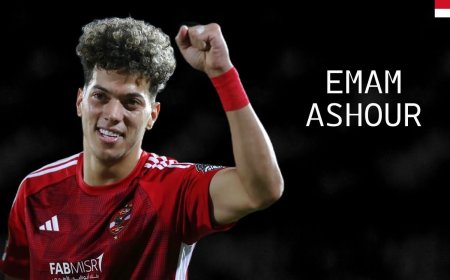 إمام عاشور يشعل الجدل برسالة قرآنية قبل حسم ملف تجديد عقده مع الأهلي