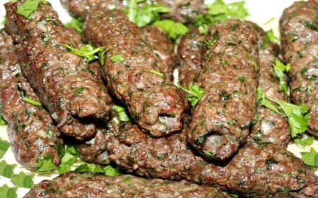 طريقة عمل الكفتة المشوية بالفرن مثل المطاعم بطعم شهي وقوام متماسك