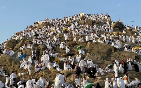 موعد وقفة عرفات 2026 فلكيًا وفضله العظيم وأهم الأعمال المستحبة في هذا اليوم المبارك