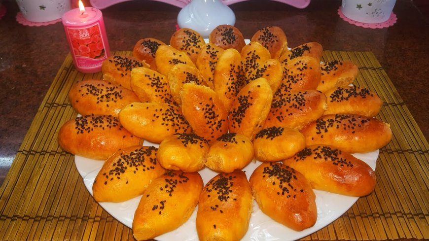 طريقة تحضير فطائر البوريك بعجينة قطنية هشة وطعم لا يقاوم في المنزل