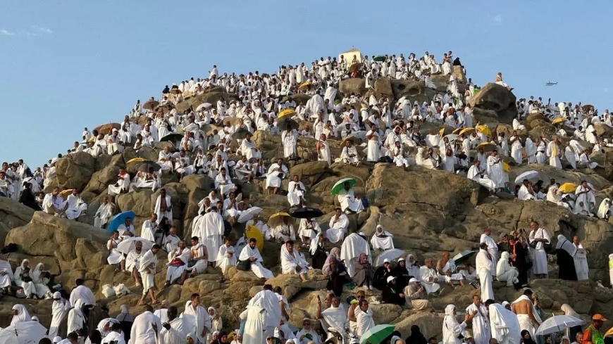 موعد وقفة عرفات 2026 فلكيًا وفضله العظيم وأهم الأعمال المستحبة في هذا اليوم المبارك