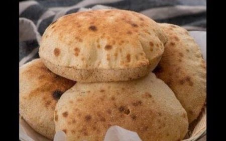 طريقة عمل العيش المصري في البيت بخطوات سهلة وطعم المخابز