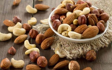فوائد تناول المكسرات لصحة الكبد والقلب وتنظيم السكر