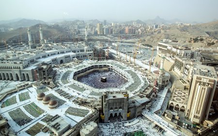 ارتفاع شديد في درجة الحرارة في مكة خلال وقفة عرفة.. وتحذيرات عاجلة للحجاج