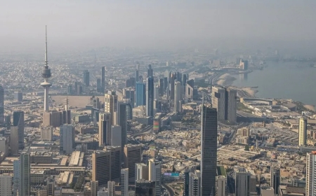 الكويت تتصدى لهجمات صاروخية وسط تصاعد التوتر بالمنطقة