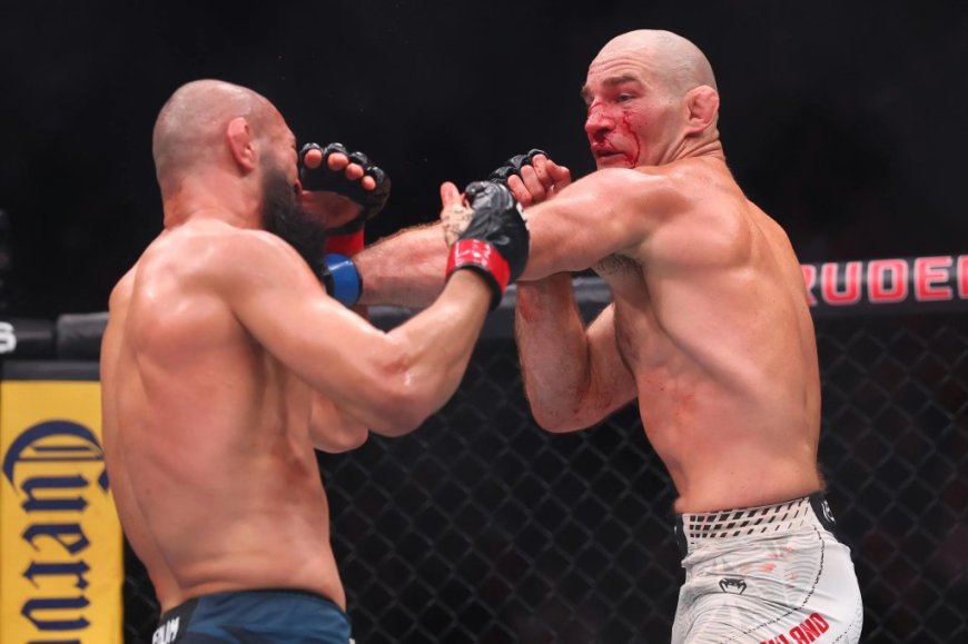 شون ستريكلاند يستعيد لقب الوزن المتوسط في UFC 328