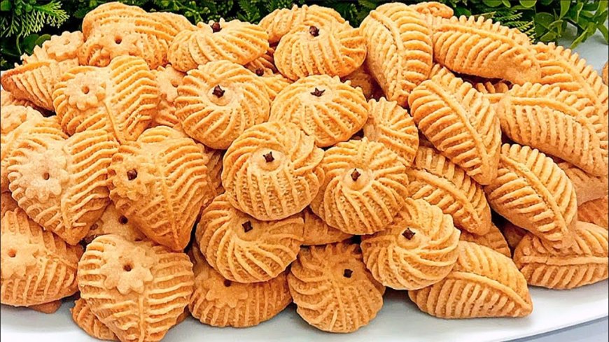 طريقة عمل كعك العيد المحشي بالتمر بخطوات سهلة ومذاق شهي
