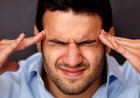 متى يكون الصداع مؤشرًا لمرض خطير؟.. حسام موافي يجيب