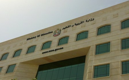 كيفية تعديل بيانات الشهادة الدراسية في الإمارات والأوراق المطلوبة