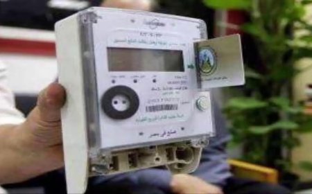 مصطفى بكري يُطالب بحل عاجل لأزمة العدادات الكودية