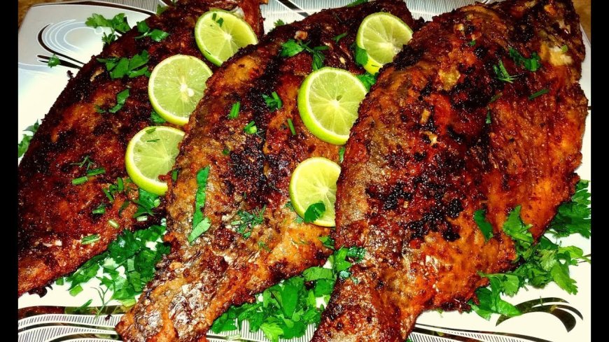 طريقة عمل سمك مشوي على الطريقة الأصلية… وصفة بحرية شهية بطعم المطاعم في المنزل