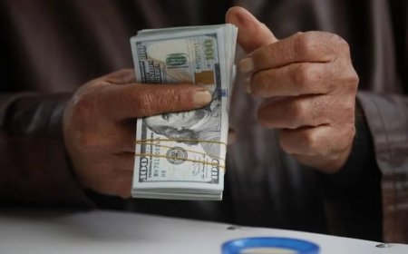 سعر الدولار اليوم في بغداد.. كم تساوي 100 دولار بالدينار العراقي؟