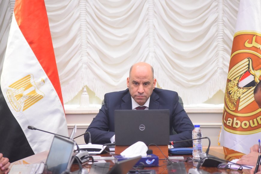 350 فرصة عمل موسمية بالخارج.. تفاصيل الاختبارات