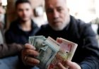 صرف رواتب المتقاعدين في العراق لشهر أغسطس 2026.. حقيقة زيادة 100 ألف دينار وموعد الإيداع