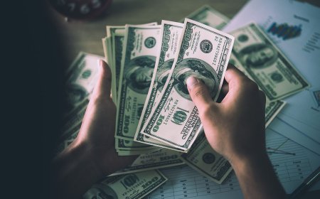 استقرار جديد.. سعر الدولار مقابل الجنيه قبل تعاملات الخميس