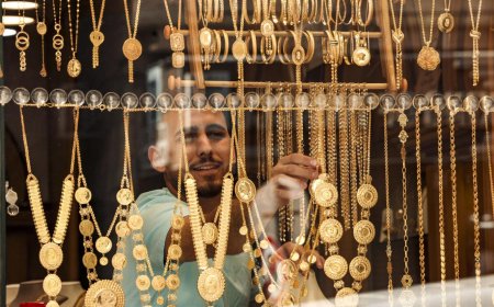 استقرار أسعار الذهب اليوم الجمعة 9 أكتوبر 2026.. عيار 21 بكام؟