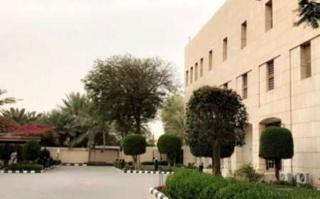 السفارة اليمنية في الرياض تحذر من وسطاء تصحيح الأوضاع